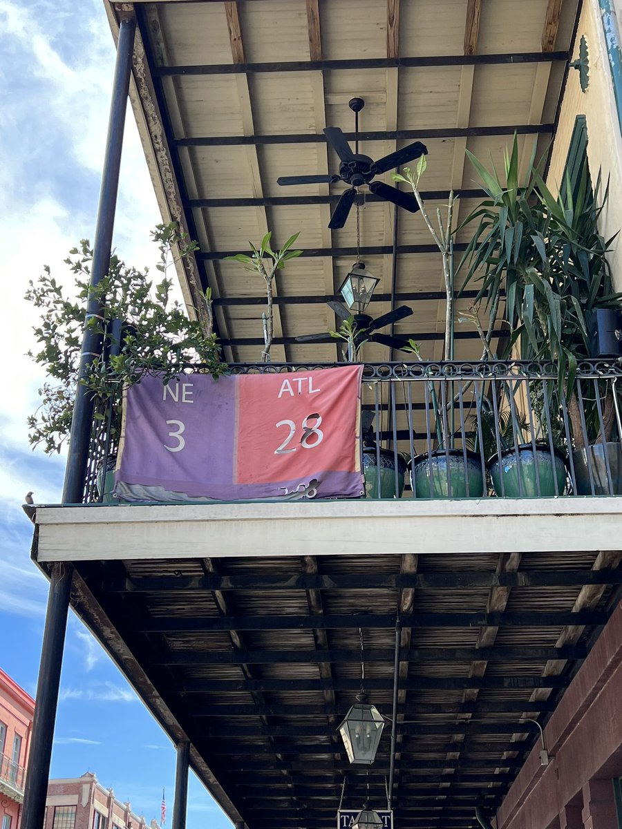 stoolpresidente's tweet photo. I love this city.  #NOLA https://t.co/U5ZIaKJxij