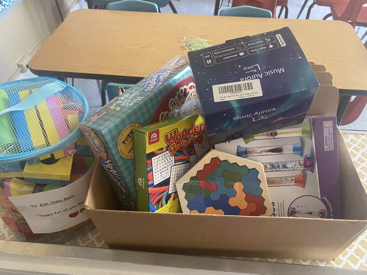 Thank you Project Hope <a href="/kptchamber/">Kingsport Chamber</a> for your generosity to our counseling program <a href="/KCS_Kennedy/">Kennedy Elementary</a> #grateful