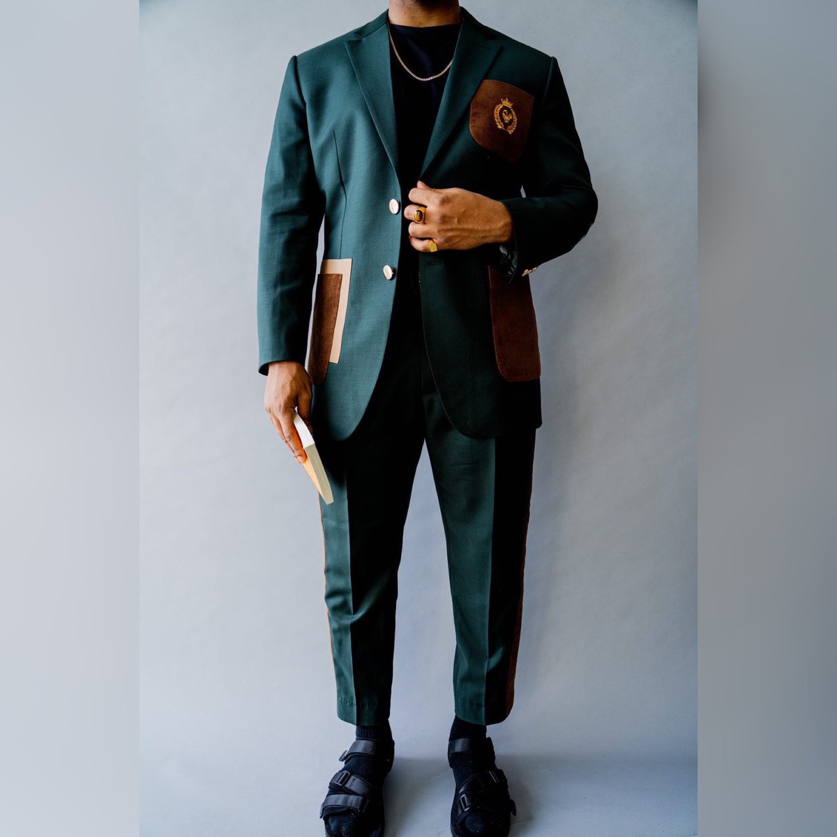 Meta Element tweet media