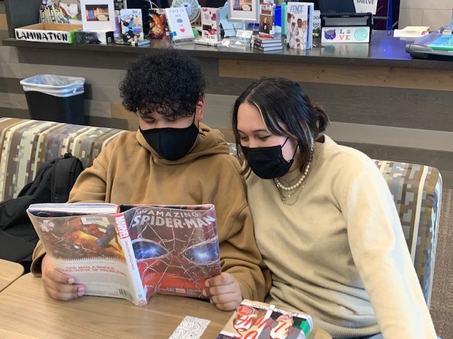 MelanieAMassey's tweet photo. No April foolin' here, 'cause it's a great #Friyay with March research projects wrapping up and April beginning with environmental research and lots of book check-outs! #WestIsReading https://t.co/lWVKunNGGr