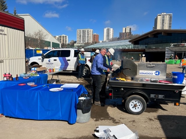 carlsonconstrn's tweet photo. What a great day to have a BBQ at the Royal Glenora site to show appreciation for our hard working crew of over 75 employees and subtrades! Keep up the great work! https://t.co/2hRyg3toIM