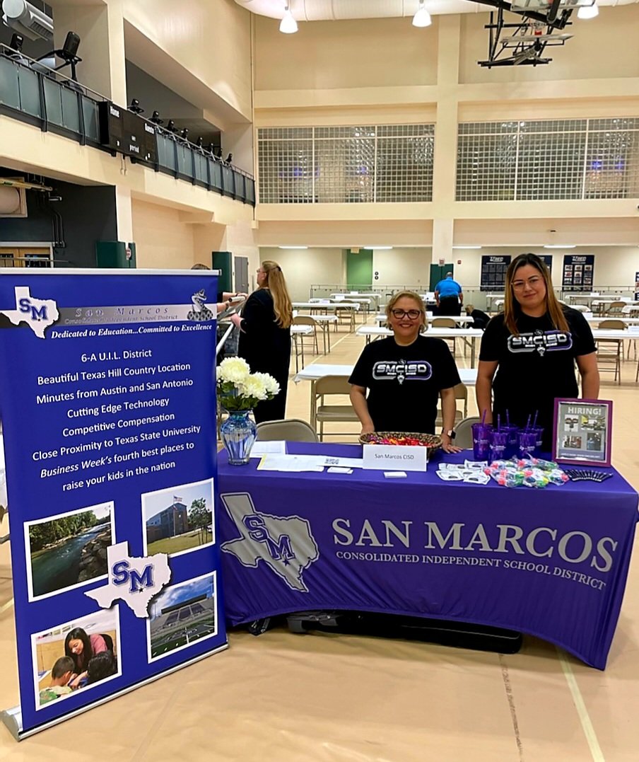 SMCISD_DL_ESL's tweet photo. @SMCISD_DL_ESL bilingual specialists, Mrs. Medrano and Mrs. Trujillo Lozano, traveled to @utrgv to help recruit future @SanMarcosCISD bilingual teachers! ¡Gracias por sus esfuerzos! #StikeAsOne https://t.co/JkrhqbWOpH