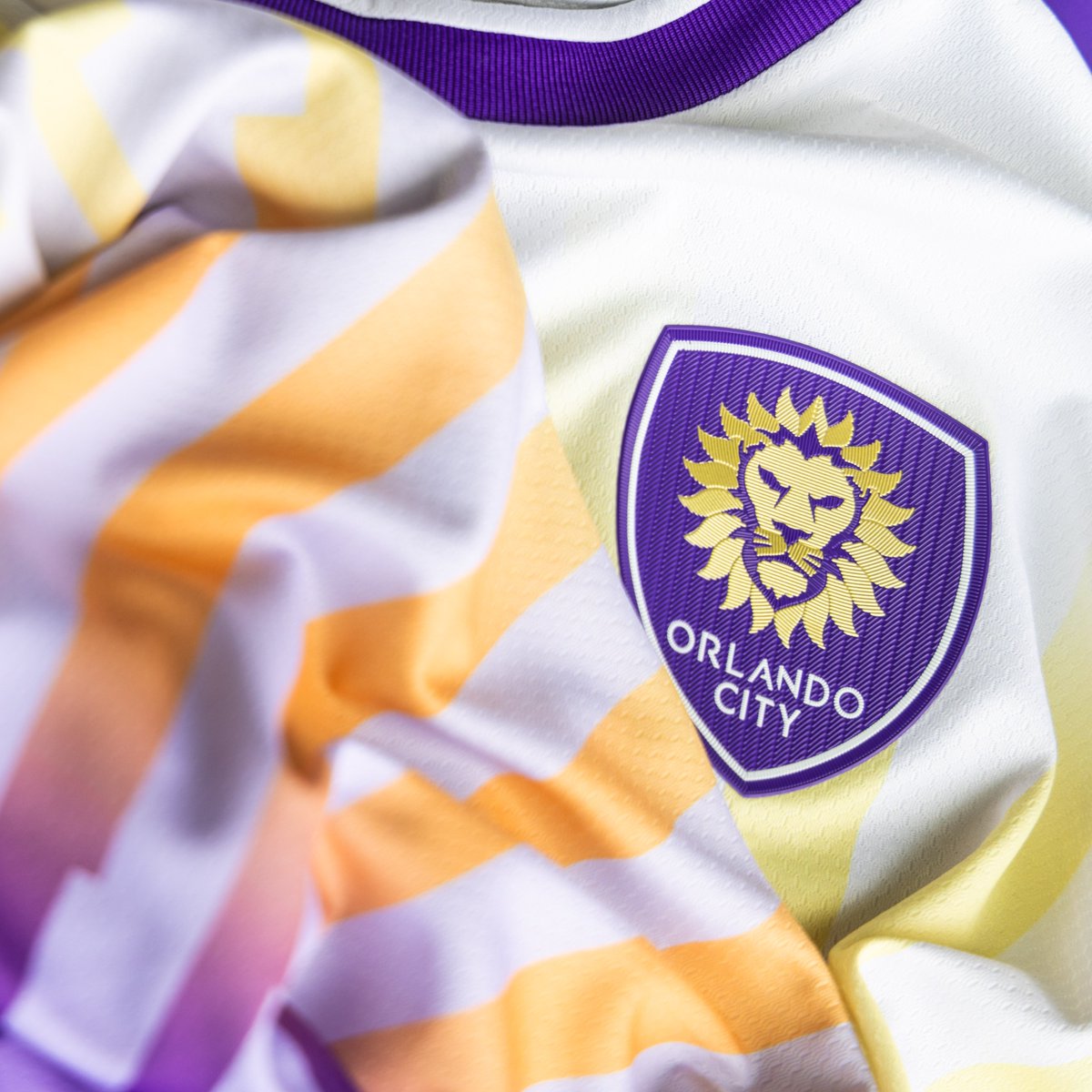 OrlandoCitySC's tweet photo. Rocking the #SunshineKit at home tomorrow 🌇
#VamosOrlando | #DaleMiAmor https://t.co/mEkcFkDQ6b