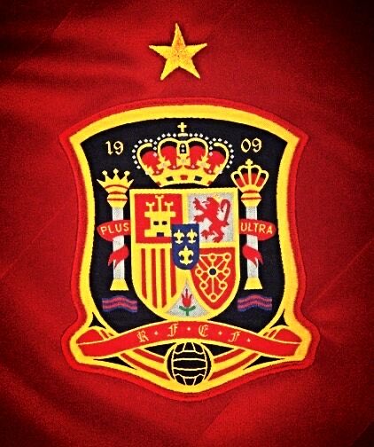 FCBarceIona_net's tweet image. Que prefieres?
❤️- Que el Barça gane la champions
🔄- Que España gane el mundial