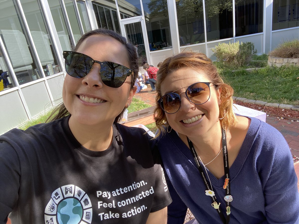 MsMaryPhillips's tweet photo. Teamwork makes the dream work! Today we had some fun activities about the SDG’s! Collaboration between third and second grade DL!
Thanks to my wonderful friend @Nataliac1982 ♥️ #unitingourworld @ParticipateLrng @misssolesbee @mister_equality https://t.co/hLVIP5JCck