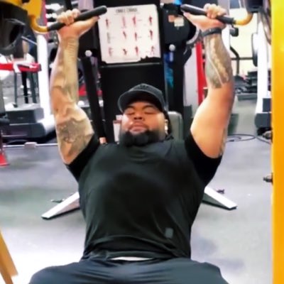 Uso_Kee's tweet photo. #UsoStrong #Determined #Dedicated #Motivated #Gym #NewProfilePic https://t.co/tWsEoapp8c