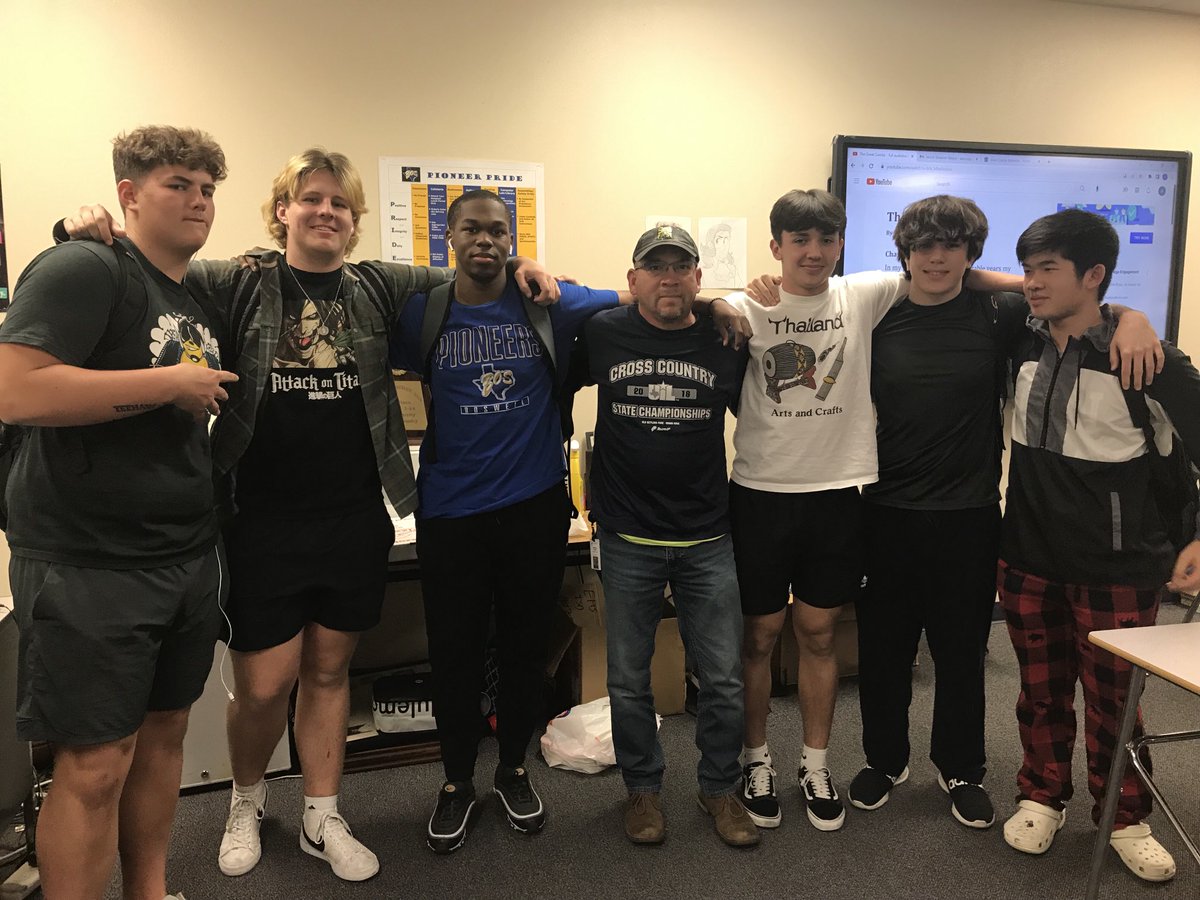 Tramelle Robinson.  Great kid in my 6th period.  He is moving to Louisiana.  Very respectful young man, and a heck of an athlete.  Glad to have taught you Tramelle!  ⁦<a href="/BosFootball/">Boswell Football</a>⁩