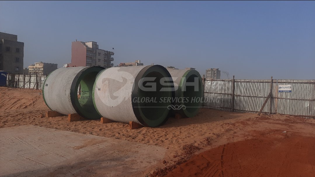 gsh_Sarl's tweet photo. Nous commençons à réceptionner les tuyaux pour les travaux tunnelier à L'ÉMISSAIRE CAMBERENE #Dakar , #incatema Maître d'ouvrage, #ONAS #GBE
#microtunnel
#dépuration https://t.co/dApoYllJlw