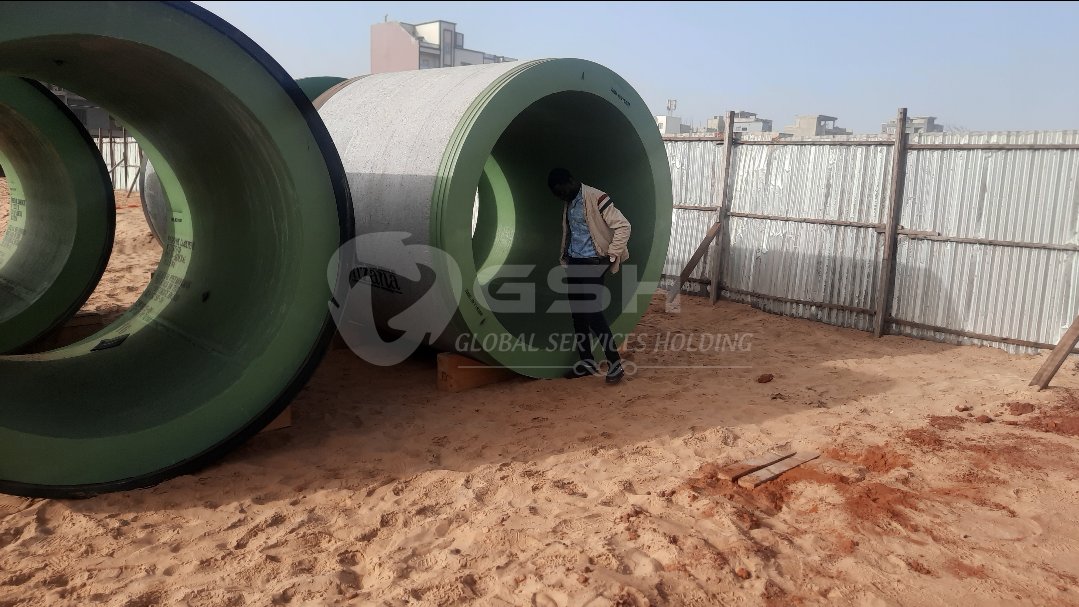 gsh_Sarl's tweet photo. Nous commençons à réceptionner les tuyaux pour les travaux tunnelier à L'ÉMISSAIRE CAMBERENE #Dakar , #incatema Maître d'ouvrage, #ONAS #GBE
#microtunnel
#dépuration https://t.co/dApoYllJlw