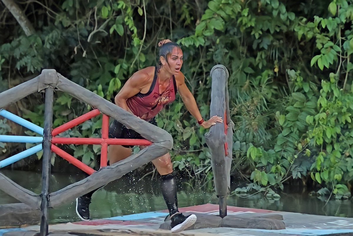 Nagihan Kazandı... 
1. Dokunulmazlık Oyunu Ünlülerin 👏#nagihankaradere #survivor2022allstar #survivor2022