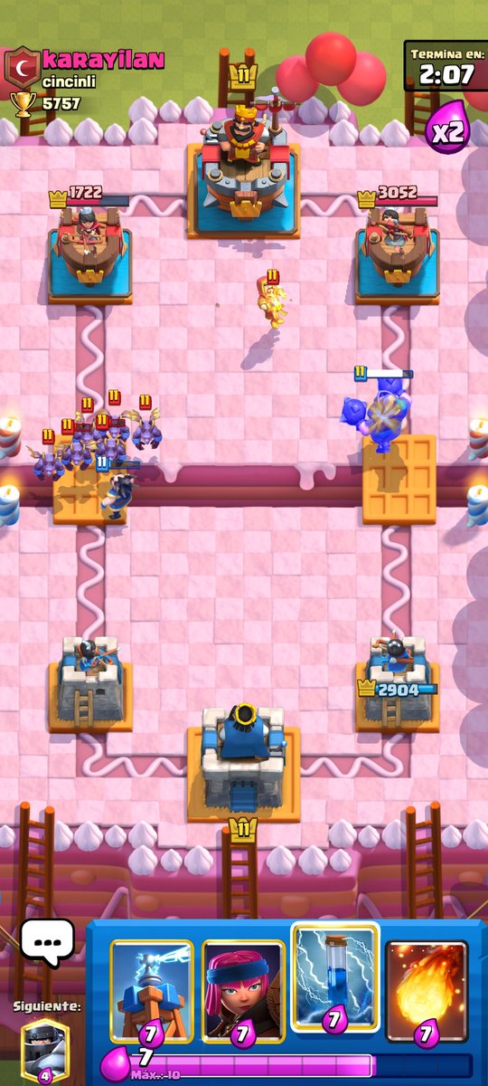 josuecin05's tweet photo. @ClashRoyaleES Ayuda se bugueo el elixir :c https://t.co/vgixxQnar0