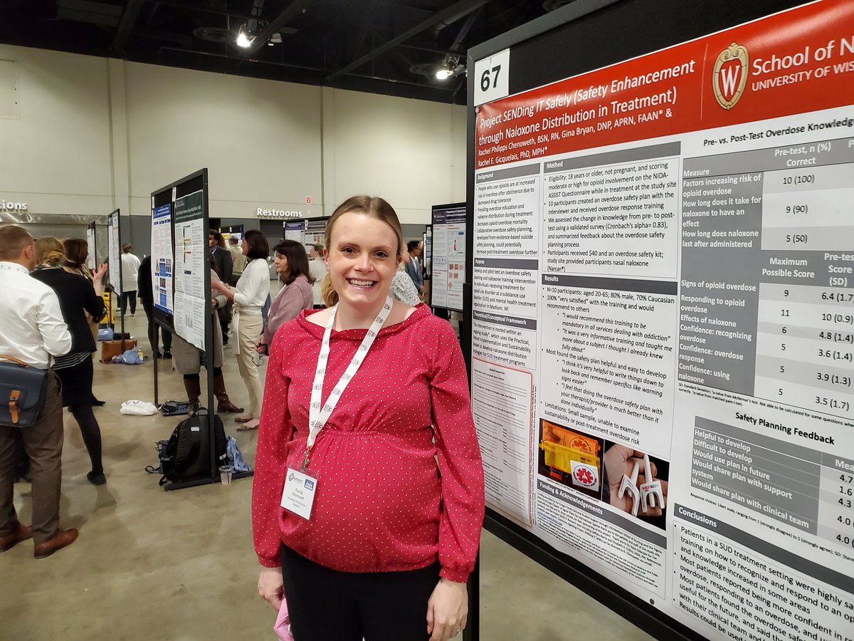 UW_DeanScott's tweet photo. Another great day of @UWNursing student presentations at #MNRS2022. You made us proud and represented us well in the scientific community. #BNCL https://t.co/L1yFCzF3to