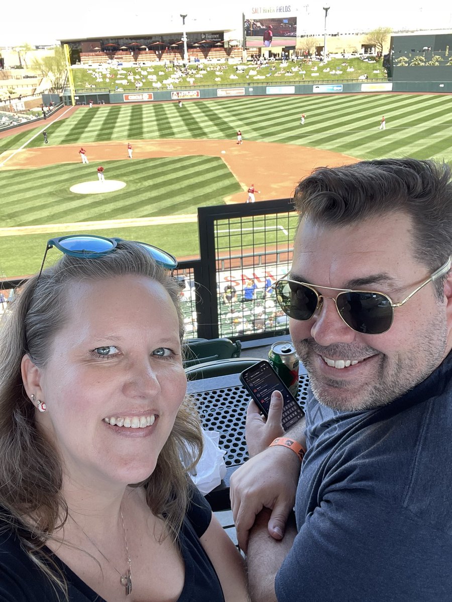 heatherbieber's tweet photo. It’s a fine day to take in a spring training baseball game ⚾️ This one is for El Guapo 💙 @waynepauli #saltriverfield https://t.co/008jQFfiam
