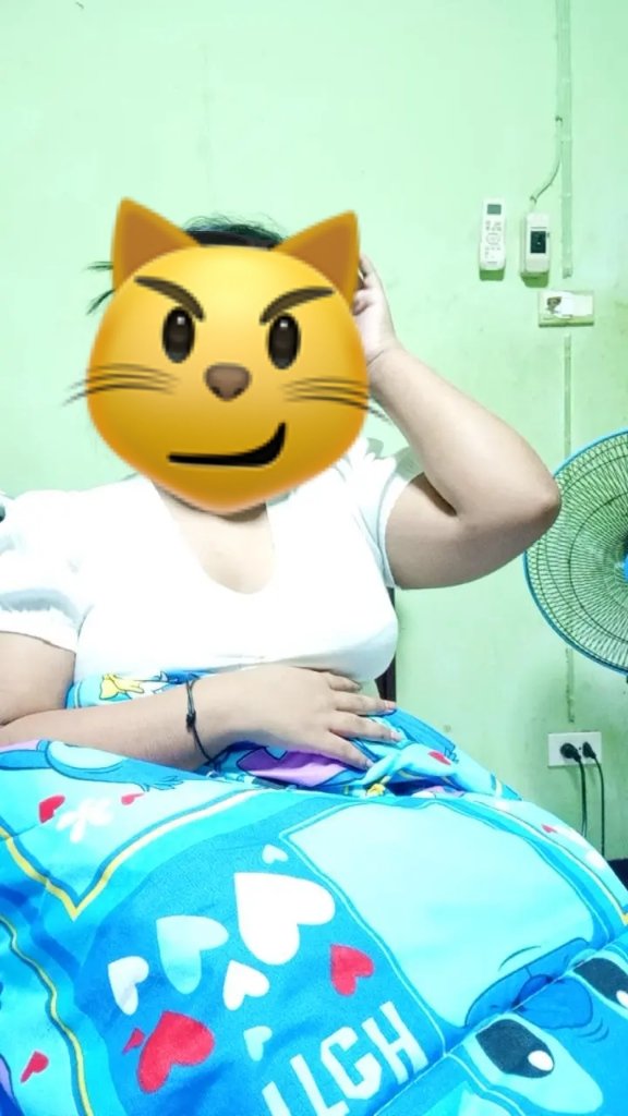 Praew255100's tweet photo. มันอ้วนเกินปุ้ยมุ้ยย~😼😹 https://t.co/obbYhSMrjJ
