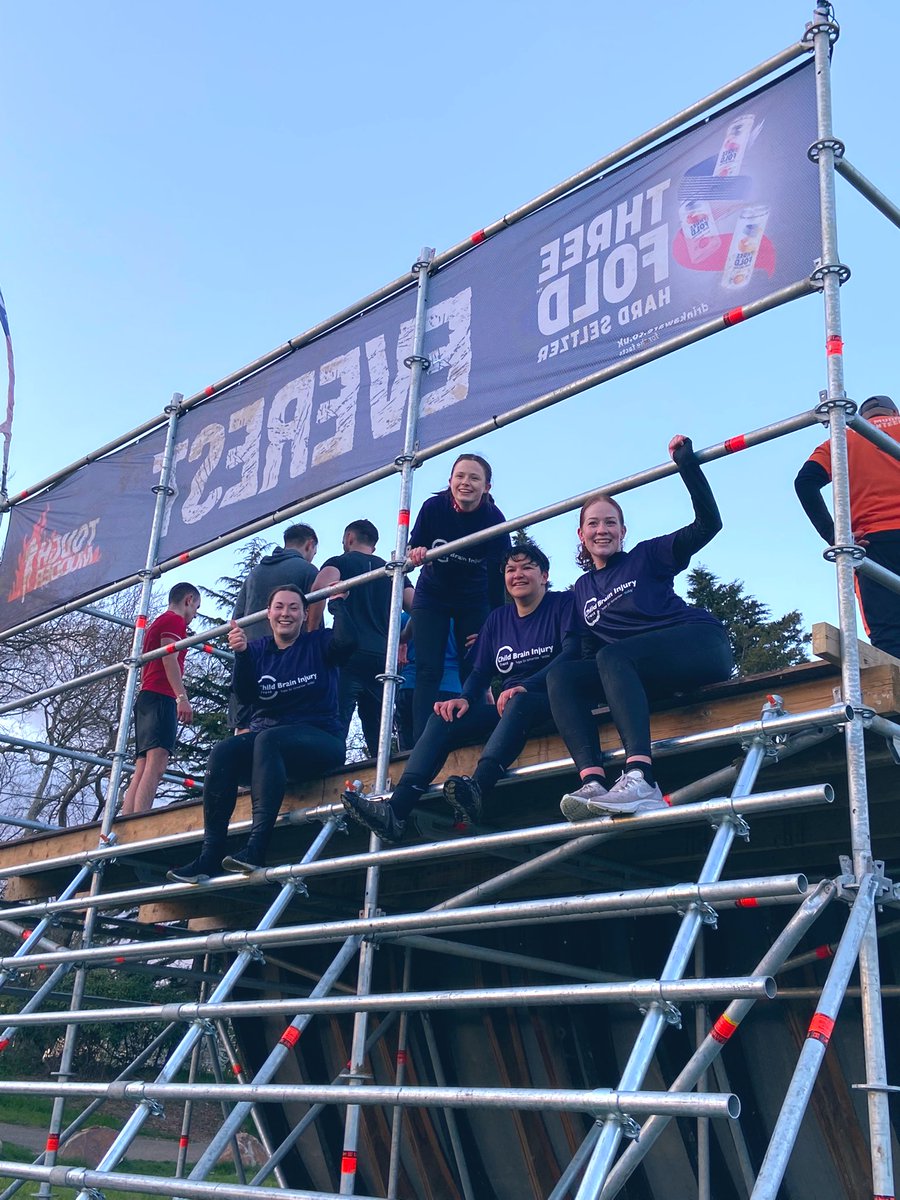 AmeliaLarard's tweet image. Can’t explain how well they did 💪🏼!!! So proud of you all @CBITEliseWalker @tanith_jones @FrancescaSmart &amp;amp; Kelli! Thanks so much for taking on the Finsbury Park @ToughMudder for @cbituk! 🏃🏻‍♀️💧