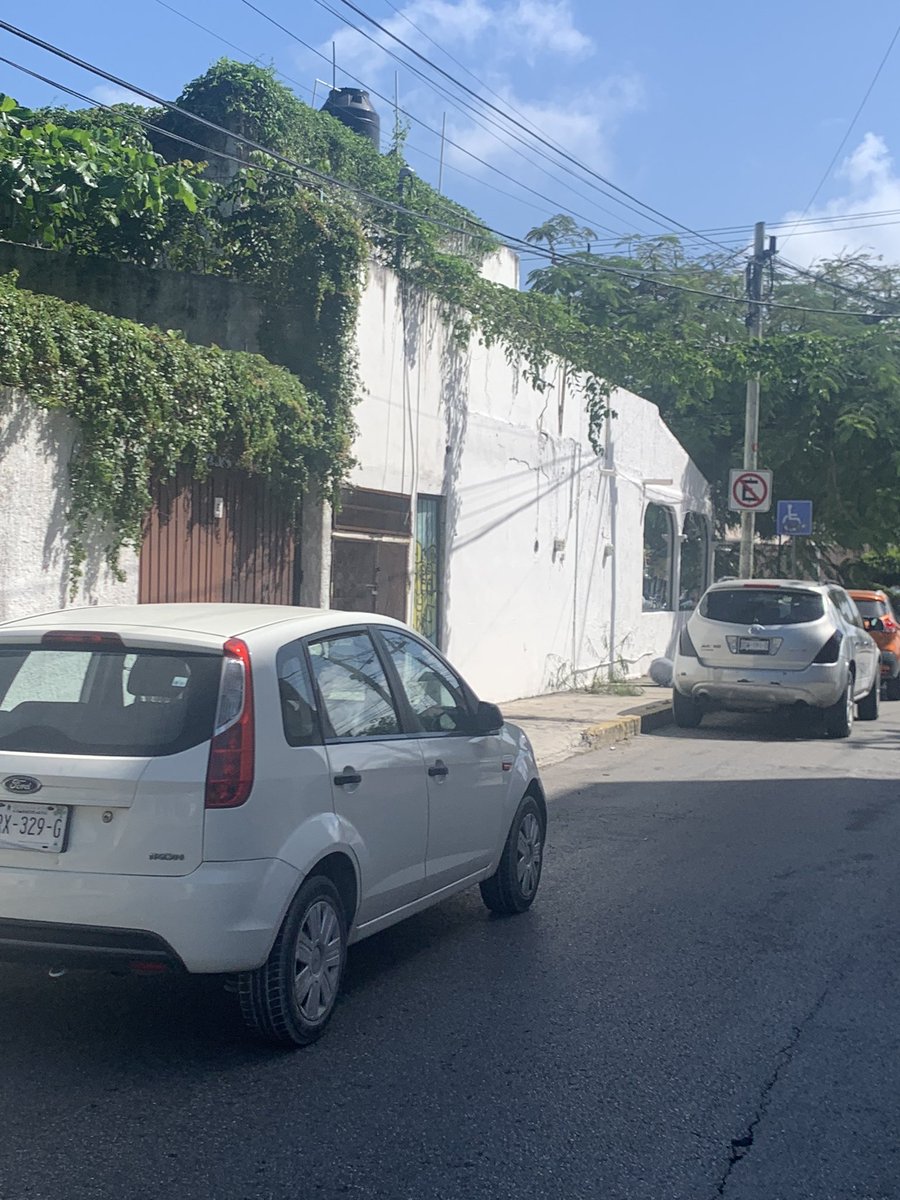 Aaron Gomez tweet media