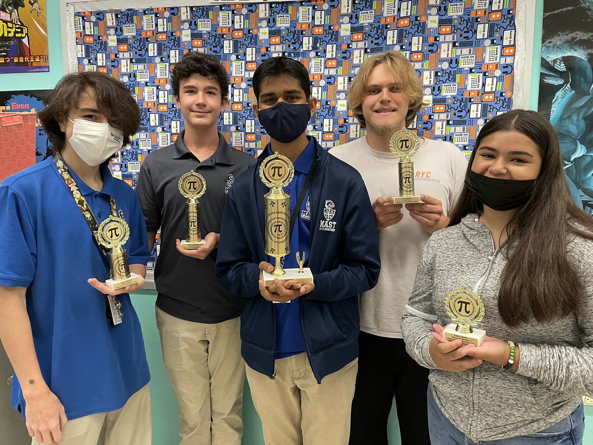 endbehaviour's tweet photo. Congratulations to our Digits of Pi Winners (🥇Manuj Jha with 200 digits) and our Math Knight Champions hosted by MAθ (Pre-A: Jorge, Alg: Courtney, Geo: Nicholas, Alg2: Valerie, PC: Henry, and Calc: Naveen) at @josemartimast https://t.co/f38wyOAY0w