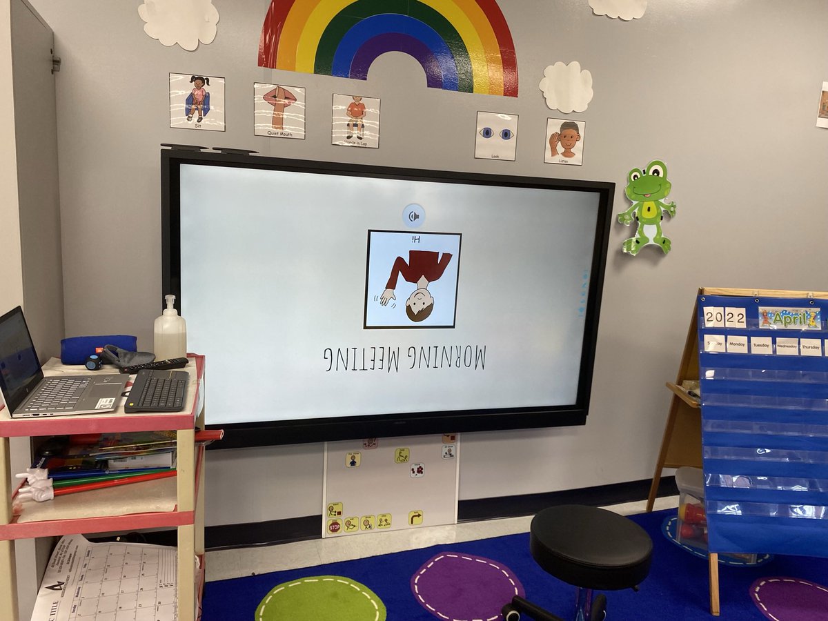 MrsThornsWorld's tweet photo. What is going on in #MrsThornsRoseGarden?  #AprilFoolsDay #NBTPreschoolStrong @NBTECC @mrpassner @MissJessica_216 @OrqueraYolanda https://t.co/c4sWM4rG6Q