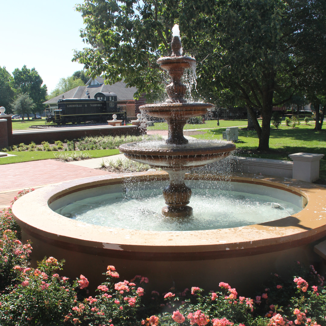Sit by the fountain at the Foley Heritage Park! 

#alabamacoastalconnection #accbyway #scenicbyway #byway #explorealabama #travelalabama #gulfcoast #alabamacoast