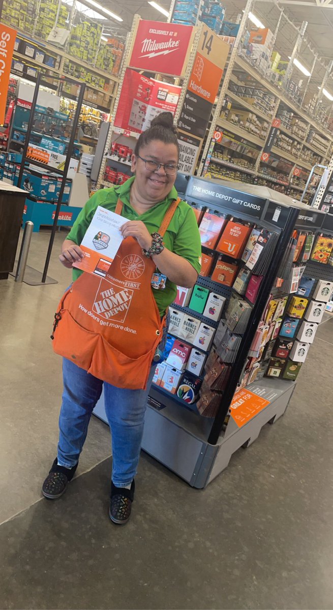 8518Celebration's tweet photo. Some of the weeks celebrating 🥳. Shikkith and Christina Pro Stephanie in Appliances. Raquel D31 Susan MET Sup https://t.co/sYzaZp8Oox