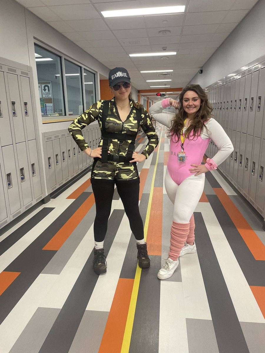 ellengianakis's tweet image. #seniorweek day ✋🏻@DcLstem 🎉 #pcti #pctvs #dclstem #Classof2022