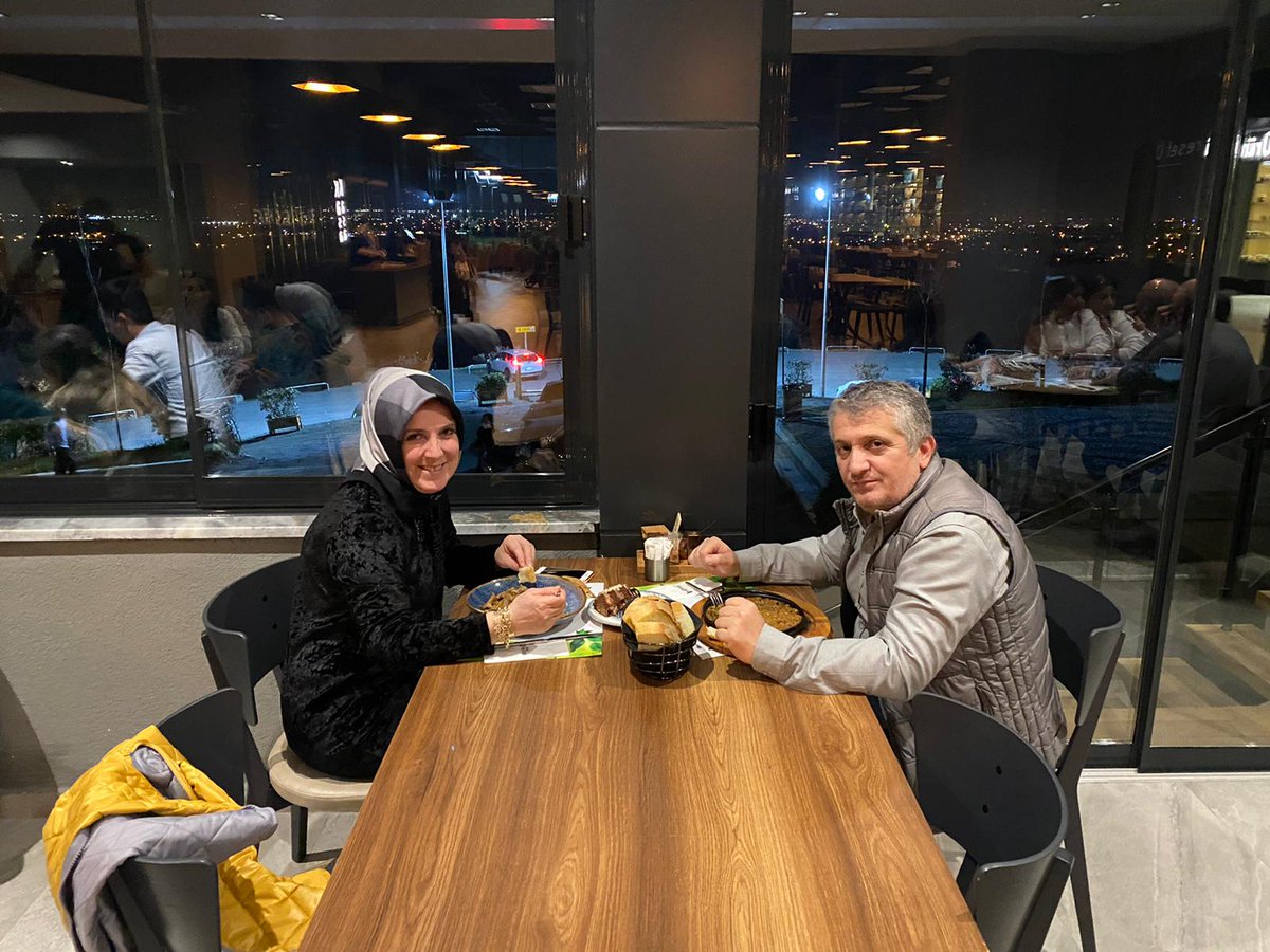 MsmDuzce's tweet photo. Düzceli Mutfak Sanatları Merkezi'ni çok sevdi. 😊
Gülen yüzler, mutlu anlar...
Tercihiniz için teşekkür ederiz.
Afiyetle..🥰

Rezervasyon ve bilgi almak için;
☎️03805262081

📍Kazukoğlu Mahallesi Değirmentepe Mesire Alanı Düzce https://t.co/TMC0MC6M7u