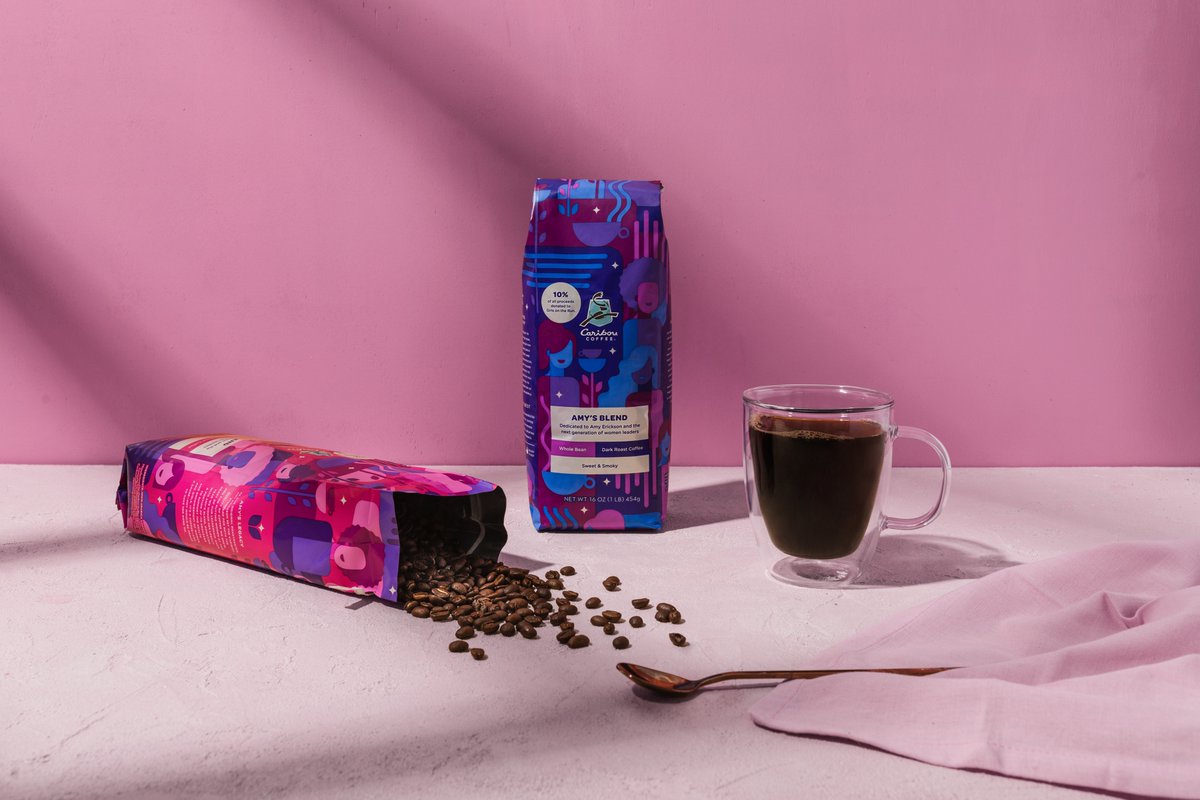 designcue's tweet photo. New Amy’s Blend highlighting @cariboucoffee partnership with Girls on the Run, an organization supporting the health and empowerment of woman and girls, inspiring them to be the next generation of leaders. #newwork #packagingdesing https://t.co/s7qEKWUN00