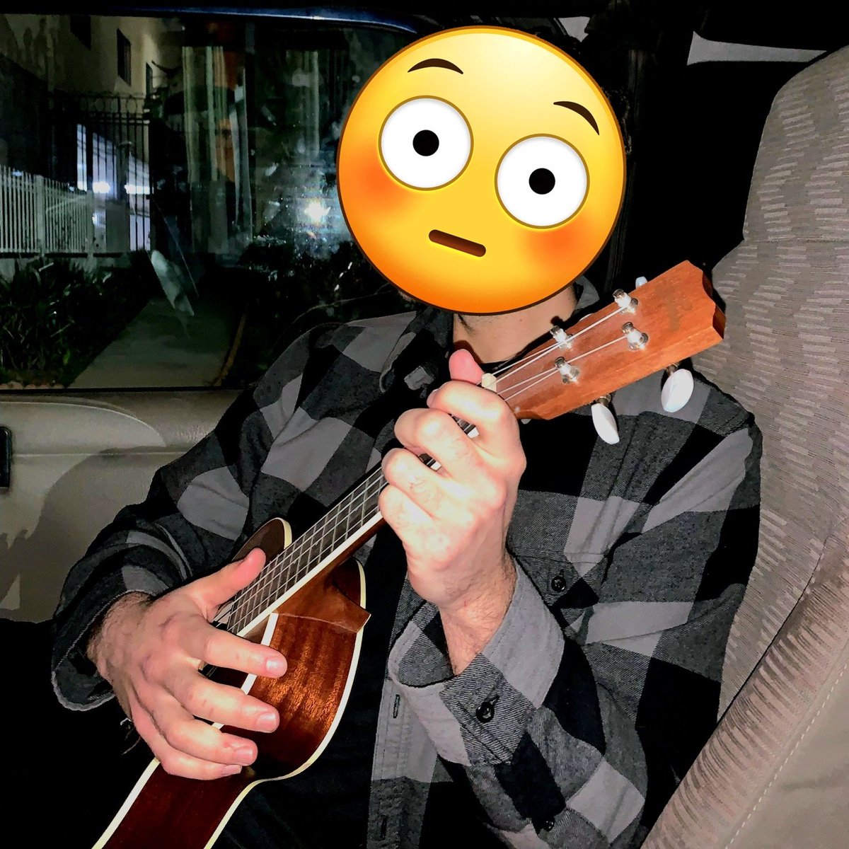 NitroNuke's tweet image. doing a face reveal at 20k subscribers