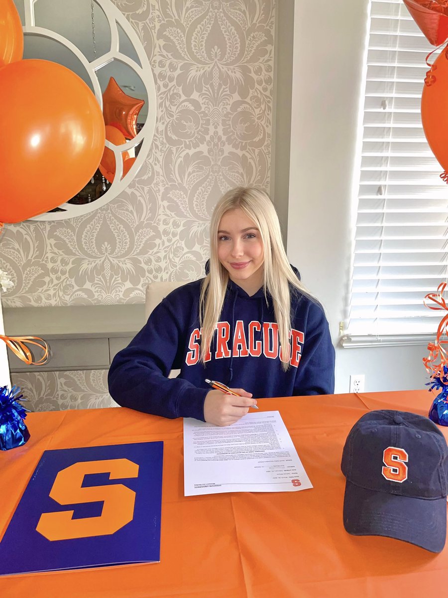 I am thrilled to announce my commitment to <a href="/CuseIce/">Syracuse Ice Hockey</a> to further my academics and continue my hockey career! Thank you to everyone who got me here and all my coaches/ teammates for your support. @RushFMAAA <a href="/DeltaWildHockey/">Delta Hockey Academy</a> <a href="/delaneyc34/">Delaney Collins</a> 🍊