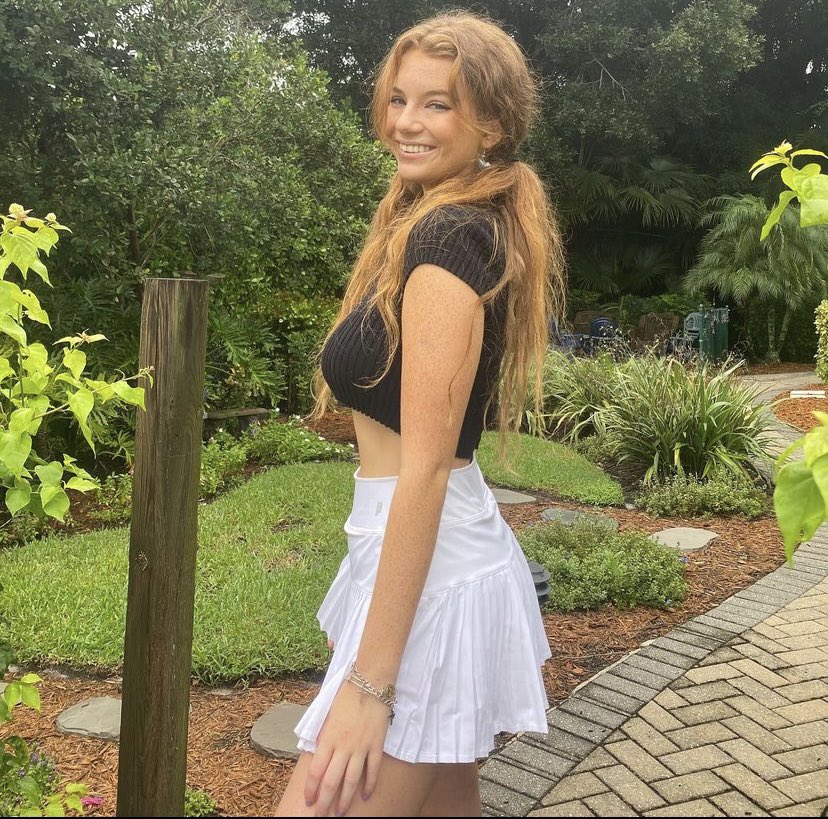 pumpforteens's tweet photo. goon for me all day i want every last drop 😍fall deeper into your addiction, you cant get enough of my tight teen body.                                                                catfish findom femdom teen sissy goon wank https://t.co/c1RAOftOVQ