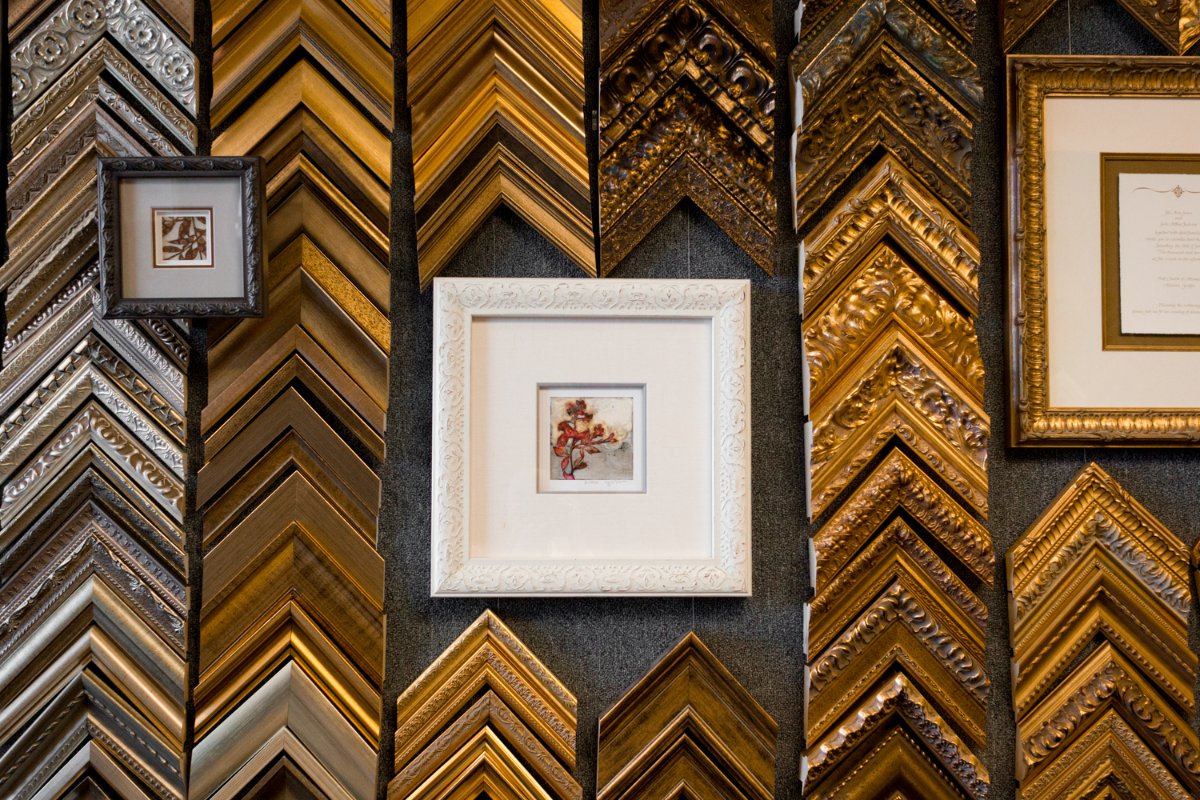 SAFastframe's tweet photo. Your completed framing projects are only a call away. #FastFrame #FastFrameSanAntonio #CustomFraming #Art #Framing https://t.co/dl2NI4OEqK
