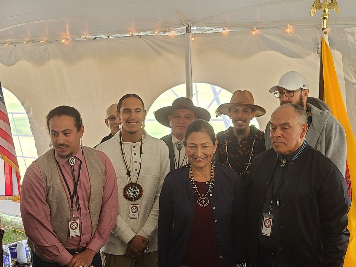 RobCapriccioso's tweet photo. .@Indigenous_Wire experienced a fascinating afternoon with @Interior @SecDebHaaland and the Rappahannock Tribe. More to come on https://t.co/TIGXyWbKQG when we process. #returntotheriver #FonesCliffs #baldeagle https://t.co/CL6HSCogzg