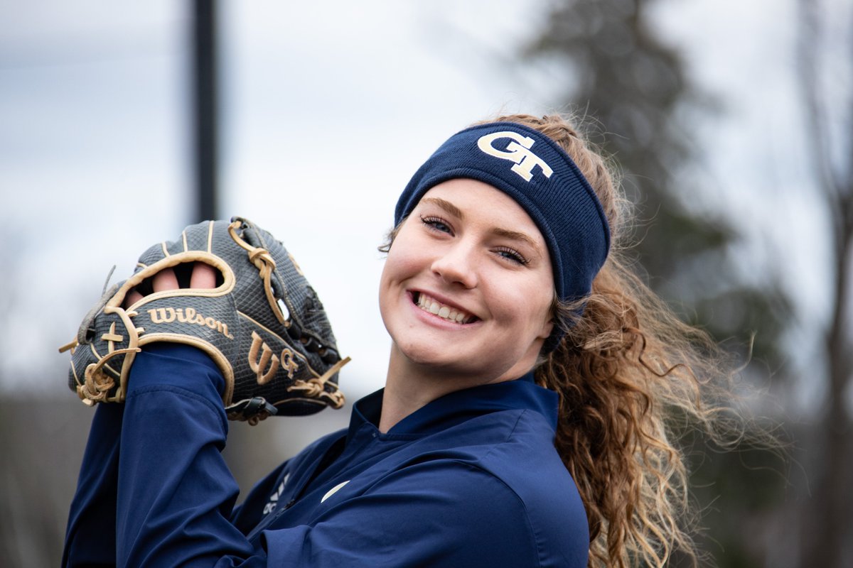 GaTechSoftball's tweet photo. 𝗦𝘁𝗮𝘆 ready, so we don't have to 𝗴𝗲𝘁 ready 💪

#BeGold /// #404Institute https://t.co/IIuU0Hy5sg