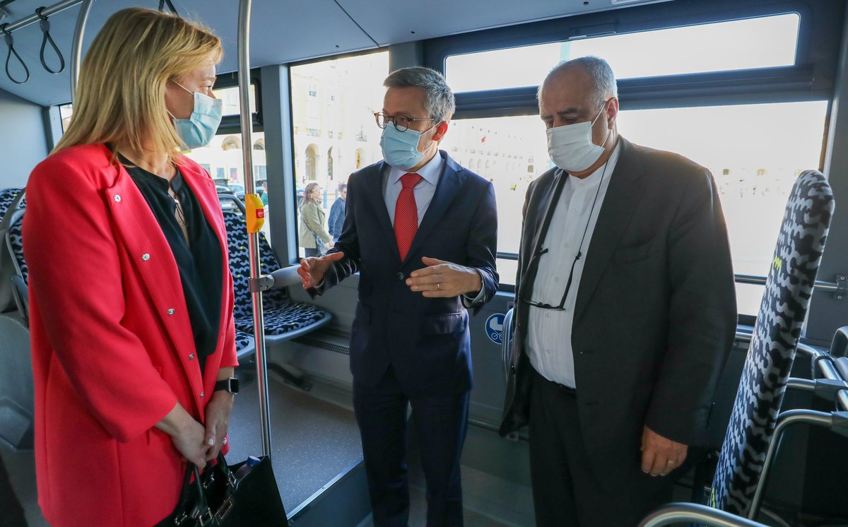 Lisboa vai ter transportes públicos gratuitos.
Vamos cumprir o compromisso que assumimos e concretizar esta medida.
Defendemos um sistema de mobilidade conectado e acessível que sirva os cidadãos.
Nos próximos meses teremos transportes públicos gratuitos.
Estamos prontos.