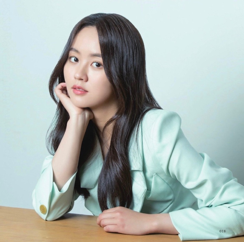 Same pose 3 years later, but still strikes my heart ❤️ 

#KimSoHyun