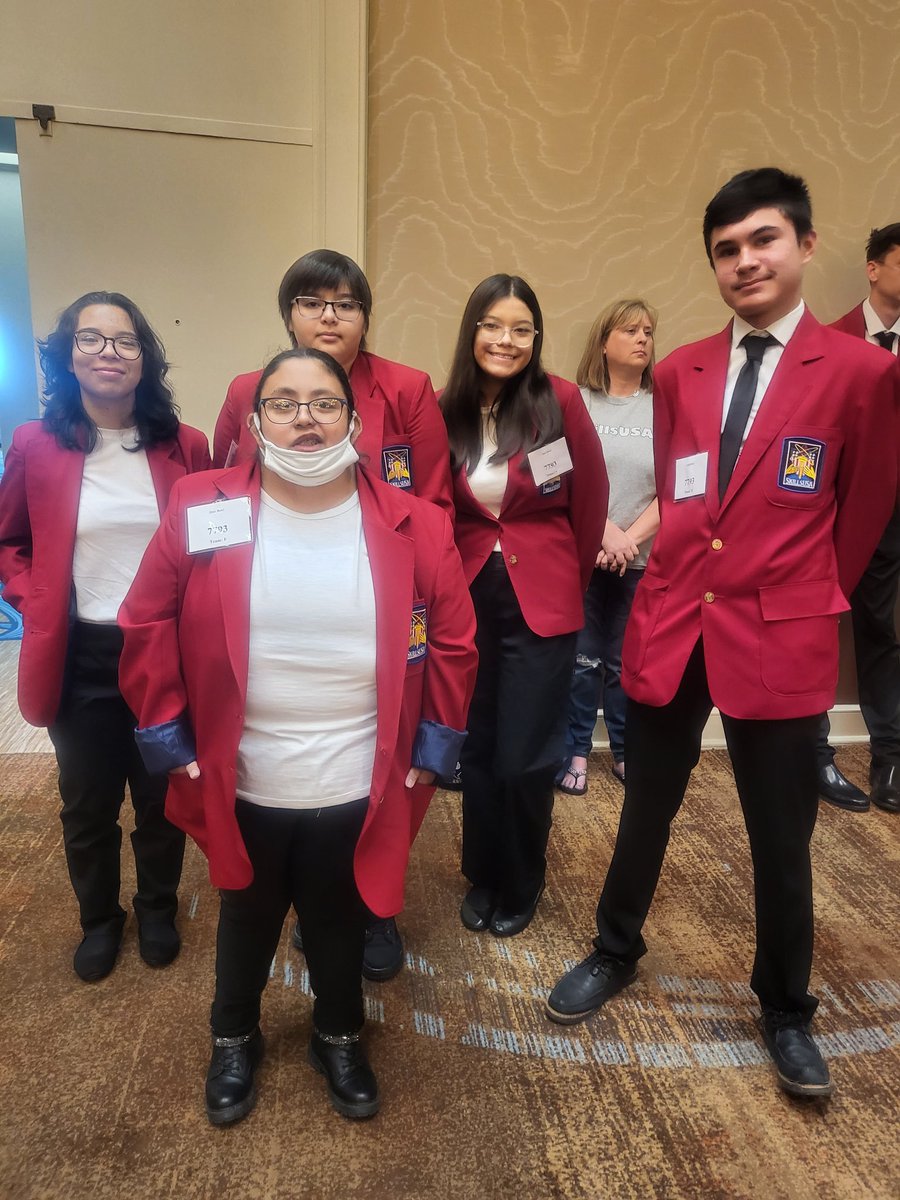MrsVPulido's tweet photo. Quiz Bowl Team did great today. So proud of you guys. 👏 #CTEstrong #rm507 #sehsthebest #SkillsUSA22 https://t.co/D517MX1ps7
