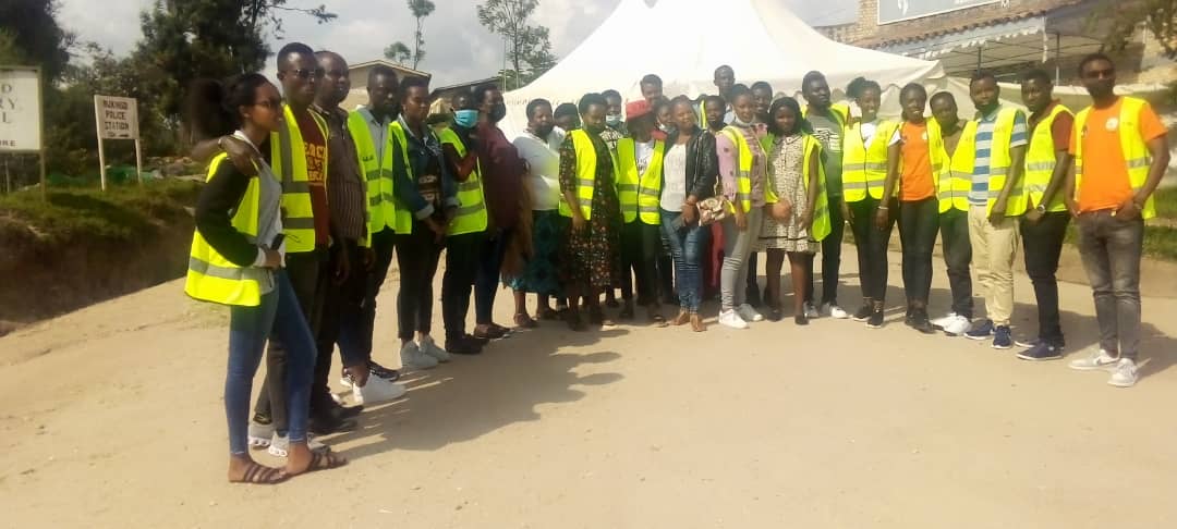 IBUKAYouth's tweet photo. Ubudaheranwa ni inkingi yo kwigira iganisha ku iterambere ry'abarokotse Jenoside yakorewe Abatutsi, ndetse ni isoko tuvomamo imbaraga zo gusigasira amateka yacu.
@GAERGRwanda
#AERGGAERGWeek 
#Kwibuka28 https://t.co/BiaRTNThLS