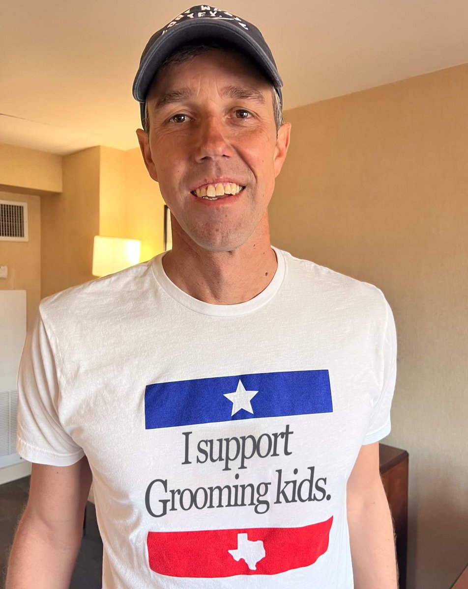 BuzzKlobb's tweet photo. I fixed his shirt.  We can't let this creep win Texas! @Nerdrotics @QTRBlackGarrett @ComixDivision #FridayNightTights https://t.co/r2Z1R20g2W