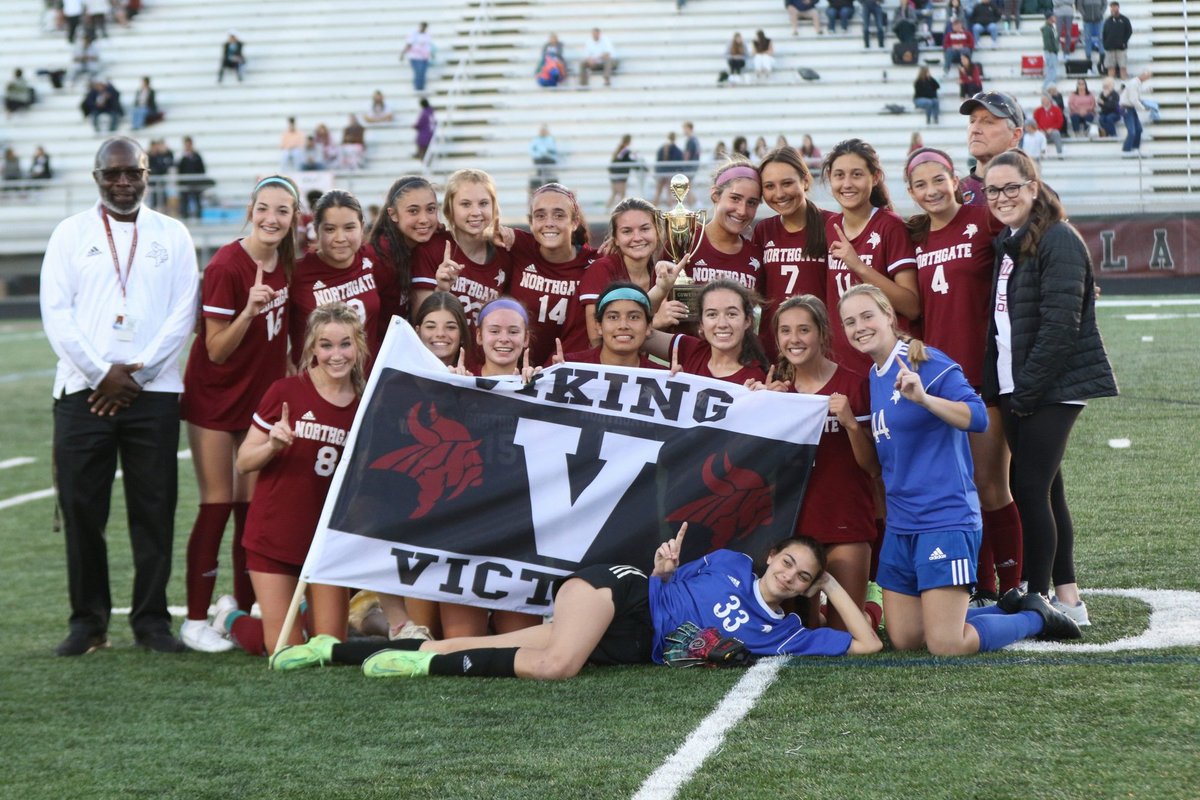 CowetaScore's tweet photo. Lady Vikings win 1st Coweta Cup since 2017!
DTH Expeditors CowetaScoreBoard
HS Girls Soccer 
FINAL 
Northgate 2, East Coweta 1
All 3 goals in 2nd half. Northgate gets 2 from @LilRose_14. Game winner on PK broke tie
East Coweta tied it on goal by Lauren Dozier.
@VIKINGATHLETIC4 https://t.co/msIZ6bFckF