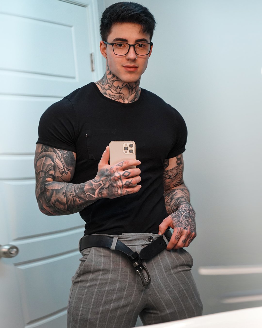 Jake Andrich / Jakipz™ on Twitter: "Business as usual 😈... My NSFW
