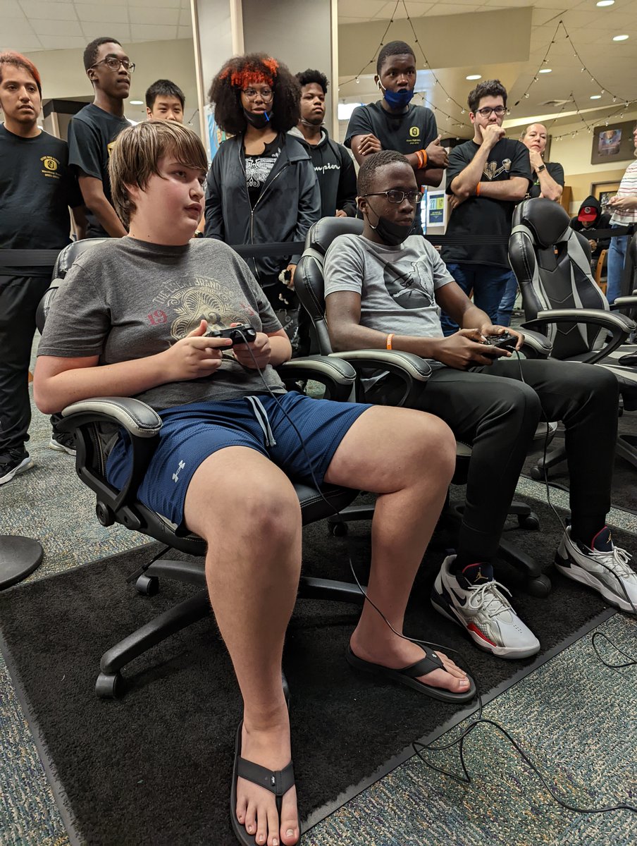 OcoeeEsports's tweet photo. Fighting for bragging rights as @OcoeeKnights #1 Super Smash Bros. Ultimate player in @FullSailArmada and @FullSail invitationals #fullsailoutreach #fullsailarmada #knightknation Let's go Price M. versus Maverick L.! https://t.co/4zWWDgvmfE