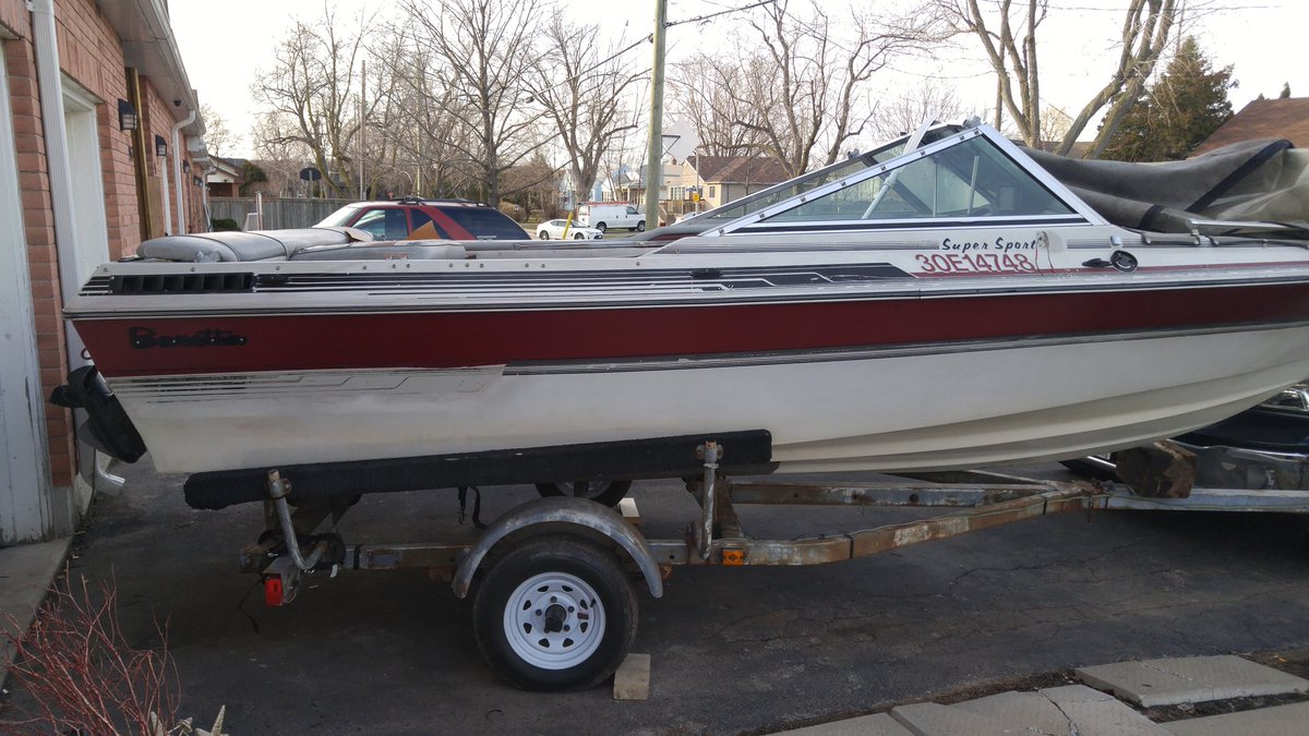 #RecoveryPosse 
Help naming boat.
First truck was Hope.
Second truck Hope 2.0
Boat I'm leaning towards Hope III

Without recovery I don't have a boat I don't have a truck and I don't have respect for myself. Live clean or die motherfukers love you all. 😍