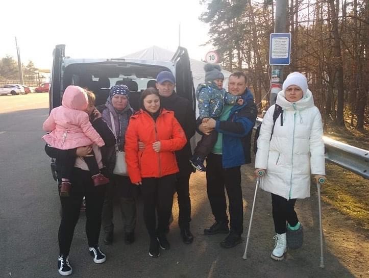 RespFoundation's tweet photo. Here are some photos of families who have been rescued through YOUR donations. Consider donating so that we can help as many families as possible! To learn more about our mission in Ukraine, or to make a donation, visit our website: https://t.co/2zML6JtZO5 #Ukraine https://t.co/PJOqlZBM3w