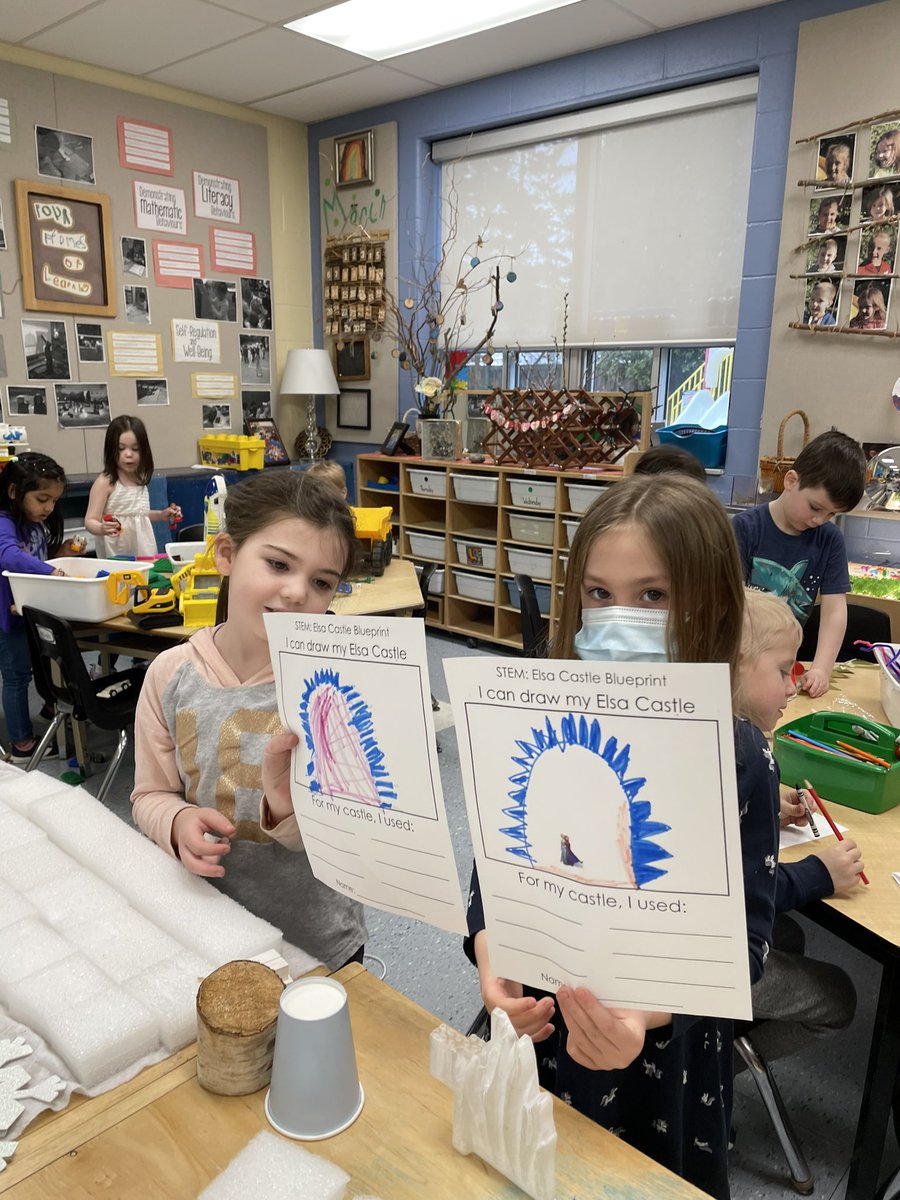 LPSKinderkids's tweet photo. Always excited to try a new STEM Challenge. #Elsascastle #planandbuild https://t.co/vEgpaltKWn