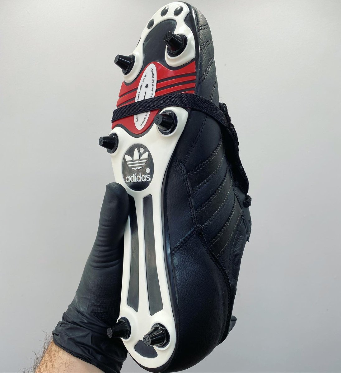 tootsboots tweet media