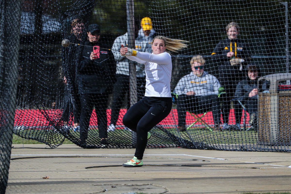 .<a href="/MorganWrublik/">Morgan Wrublik</a> sets a PR in the hammer ‼️

She finishes fifth in the event with a throw of 48.38m (158-8 ft.).