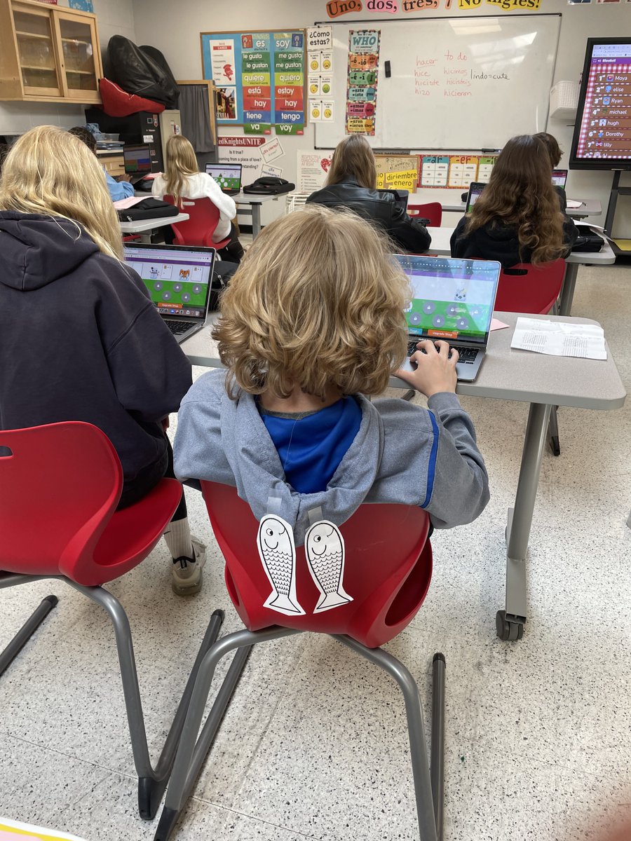 bsmredknights's tweet photo. Students in Ms. Hyde's French class celebrated Le Poisson d'Avril (April Fool's Day) with the French tradition of placing a paper fish on someone's back. โค๏ธ๐ซ๐ท
#BSMproud #AprilFoolsDay #LePoissondAvril #AprilFish #April https://t.co/zJ5Upqs0Xb