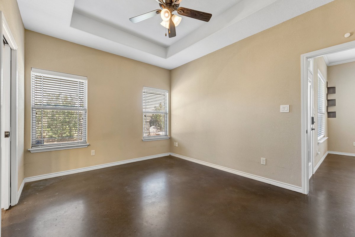PatriarchPM's tweet photo. Just Listed!
Residential Listing
4313 Addison Court
College Station, TX
3 bed, 2 bath
1,177 sq ft
List Price: $215,000.00
Quick link: https://t.co/VvGWhxbjm7 https://t.co/ZSI2RWRU5Q