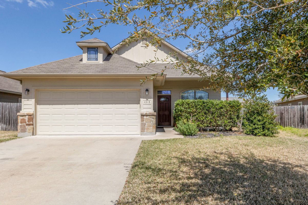 PatriarchPM's tweet photo. Just Listed!
Residential Listing
4313 Addison Court
College Station, TX
3 bed, 2 bath
1,177 sq ft
List Price: $215,000.00
Quick link: https://t.co/VvGWhxbjm7 https://t.co/ZSI2RWRU5Q