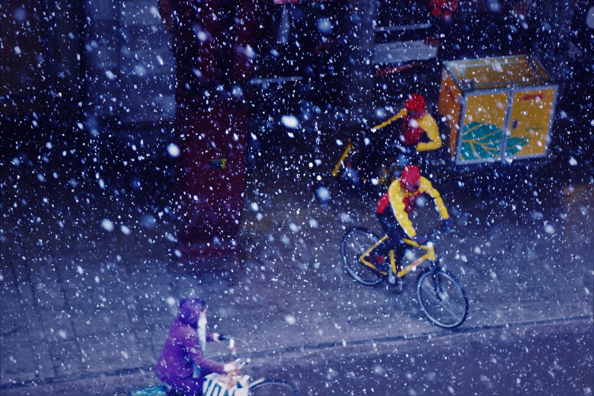 Hi #NFTCommunity  #nftphotography 
 It's snow day in Antwerp today, special April fools day,right? 
365 days from my windows, Day 184!
I post every day 1 image since Sep. 2021 
 😋 🥂
opensea.io/assets/0x495f9…
#nftcollectors  #365days #NFTs